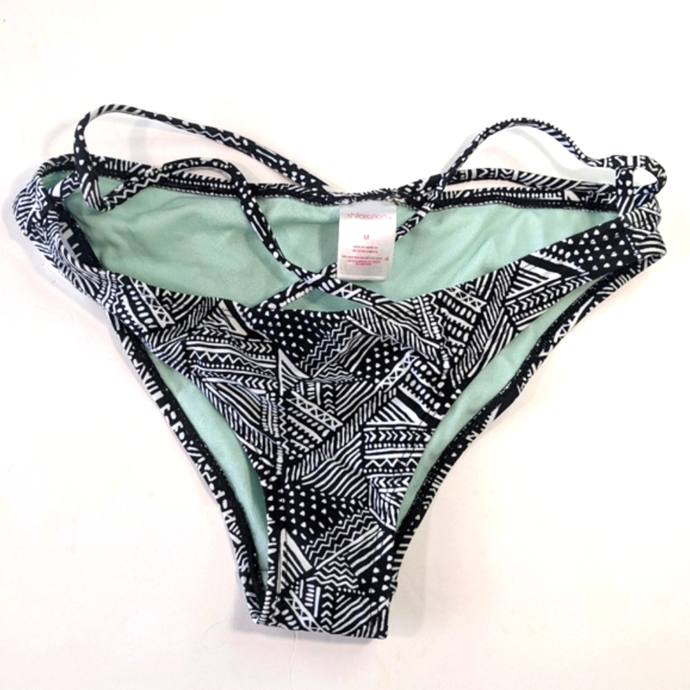 5/$18 NWOT Xhilaration Tribal Print Bikini Bottom